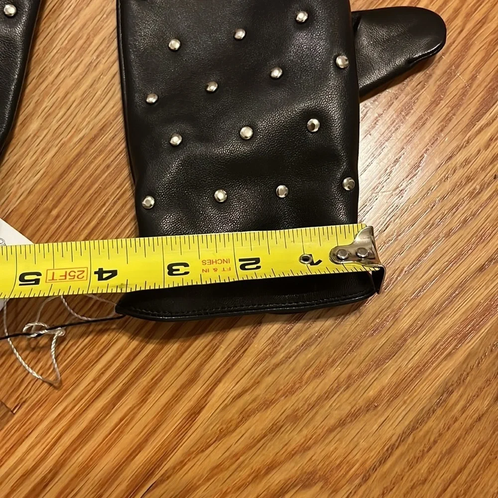 NWT Free People x Carolina Amato Carrie Studded Leather Mittens Black